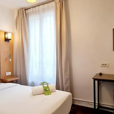 Hotel De France 18 Parigi Esterno foto